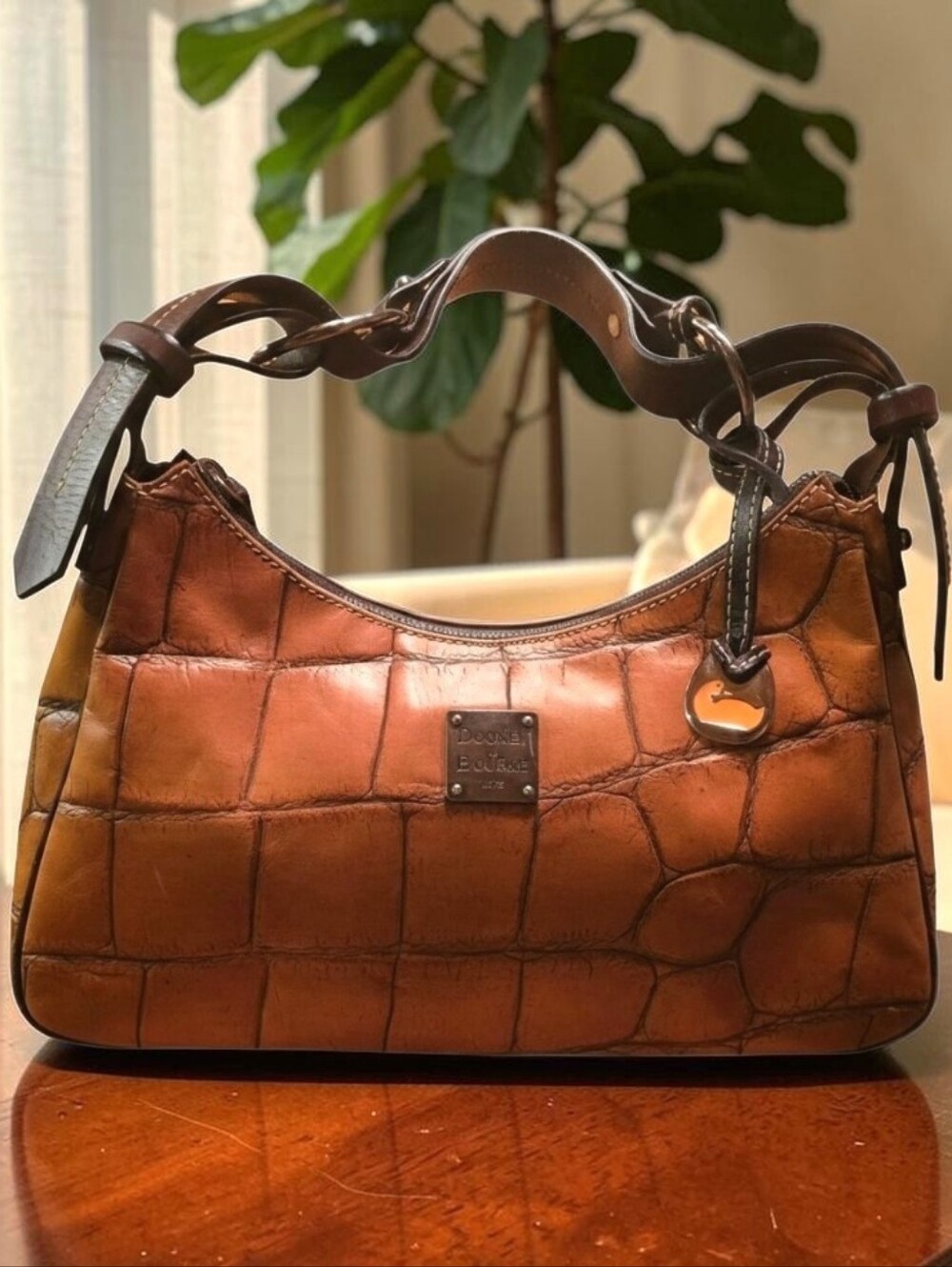 Dooney & Bourke Women's Cognac Croc-Embossed Leather Hobo Bag EUC Duck Hangtag